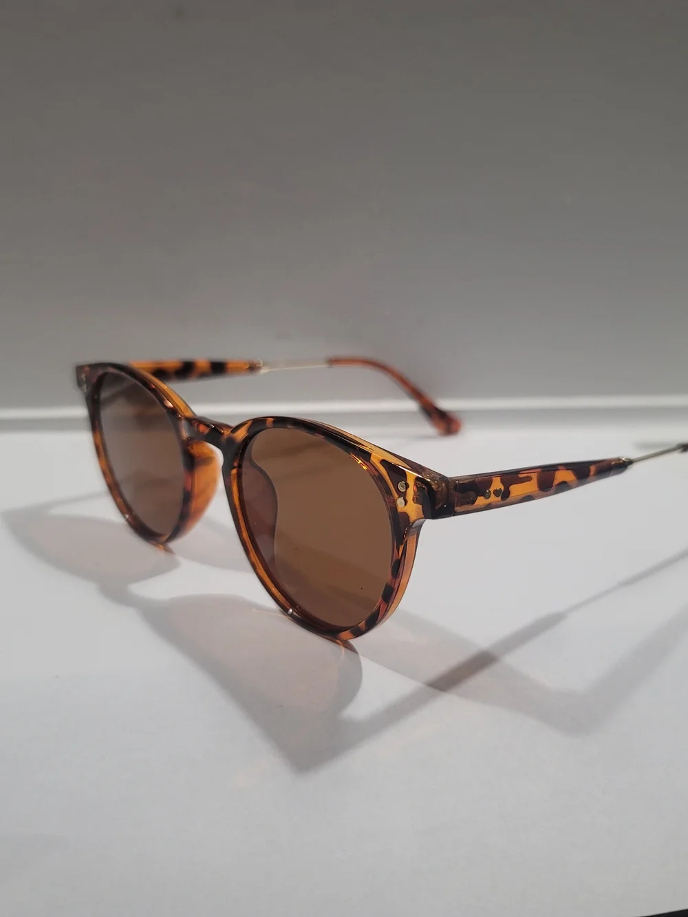 CLLOIO Tortoiseshell Polarized Sunglasses - Brown Lenses
